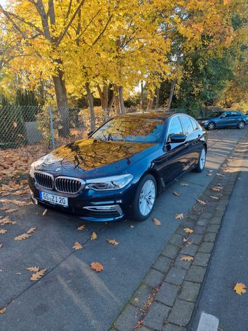 BMW 520i Voll Ausstattung. Luxury Paket. Sitzmassage