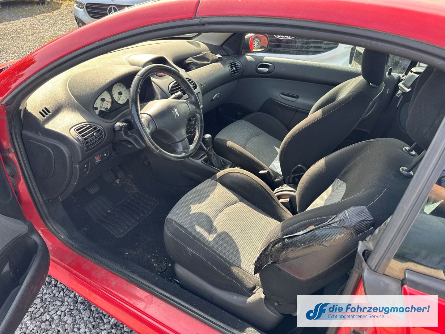 Fahrzeugabbildung Peugeot 206 Cabriolet CC El. Verdeck Sportsitze*EXPORT