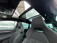 Skoda Karoq 1.5 TSI DSG Sportline PANO KAM AHK 4JGAR bei Autohaus Landmann & Maier OHG