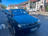 BMW X3 XDrive 20d M-Paket unfallfrei - BMW iX3 in Duisburg