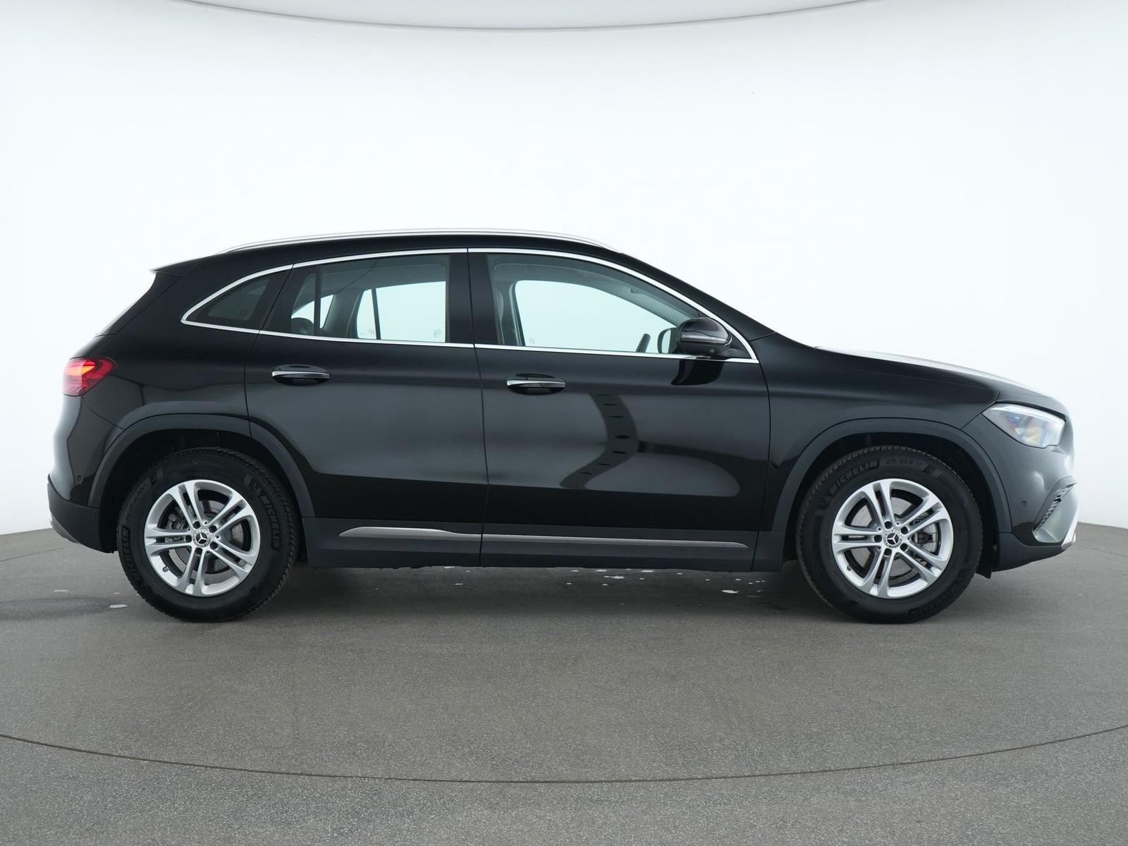 Mercedes-Benz GLA Progressive 360° ACC Kamera LED SHZ PDC, миниатюра 5