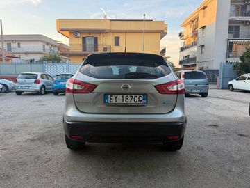 Nissan Qashqai - 8