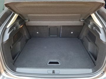 Citroën C4 FeelPack 1.2 PT 130 °LED°BF°SHZ°ACC°RFK°Navi°