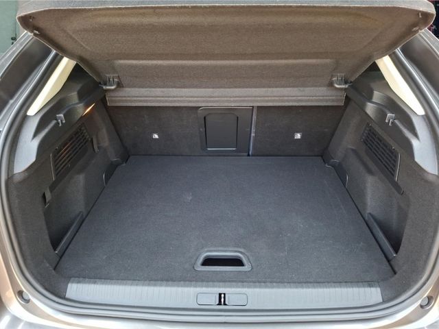 Citroën C4 FeelPack 1.2 PT 130 °LED°BF°SHZ°ACC°RFK°Navi°