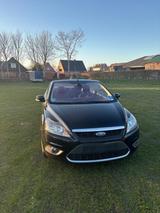 Ford Focus Coupé - Ford Focus: Coupe