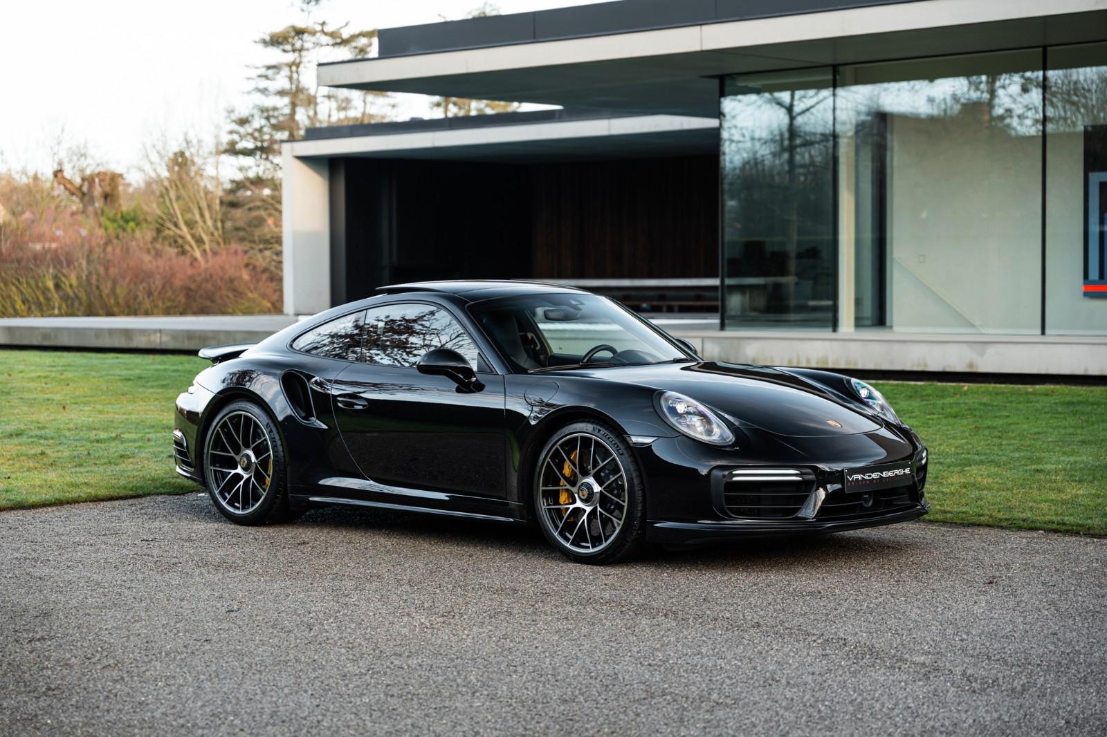 Porsche .2 TURBO S COUPE/BURMESTER/SUNROOF/VENTI/CARBON