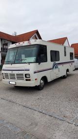 General Motors Winnebago - General Motors Wohnwagen & Wohnmobile