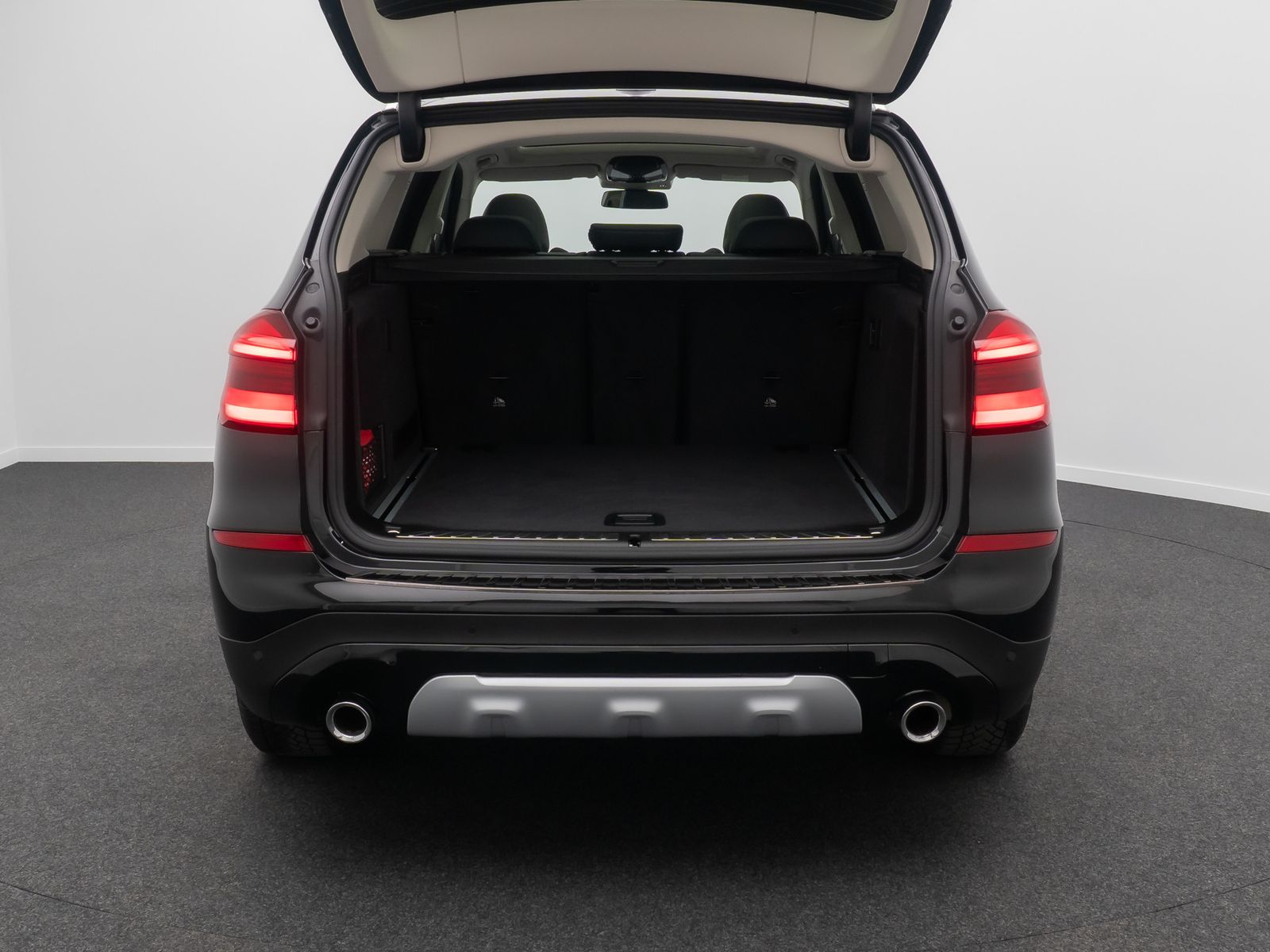 Fahrzeugabbildung BMW X3 xD20d xLine Panorama Sport Individual 18Zoll