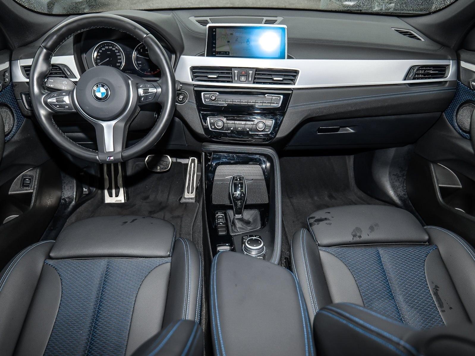 BMW X2 sDrive18i M Sport ACC AHK NAVI LED PDC V+H