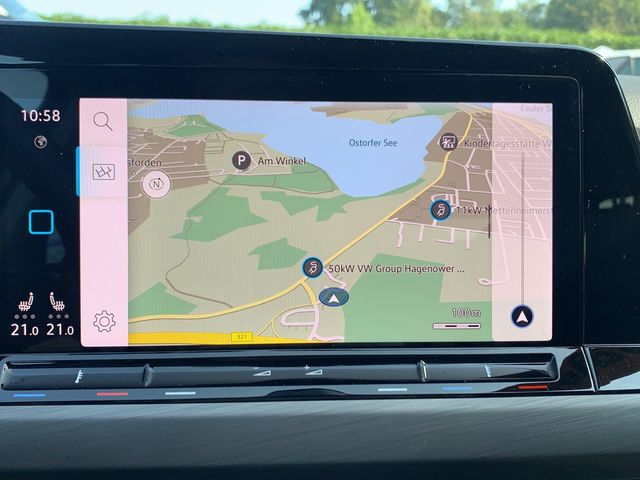 Golf VIII 1.5 eTSI Style PDC SHZ NAVI LED ACC