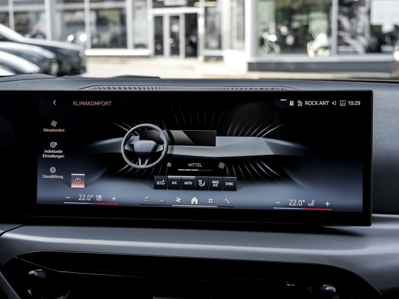 BMW 218 - Bild 8