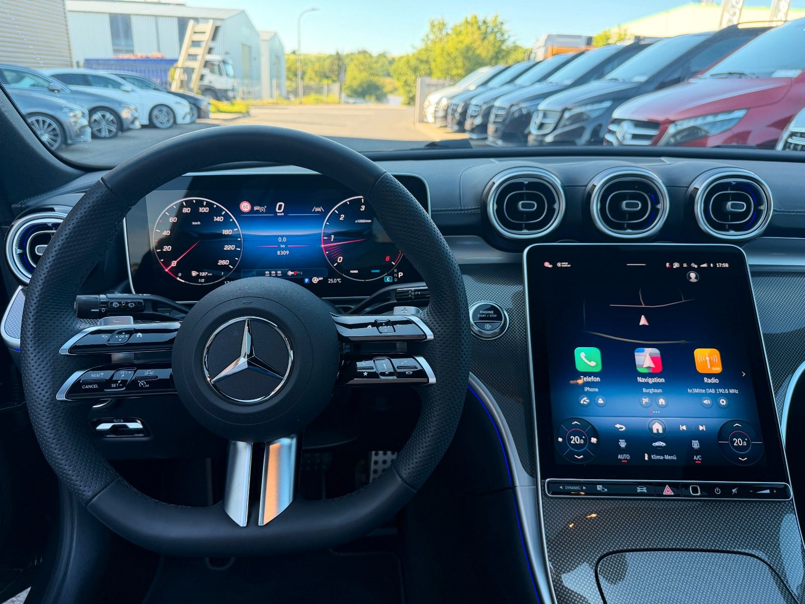 Fahrzeugabbildung Mercedes-Benz C 220 T d Edition AMG AHK+Pano+360°+Distr+Ambien