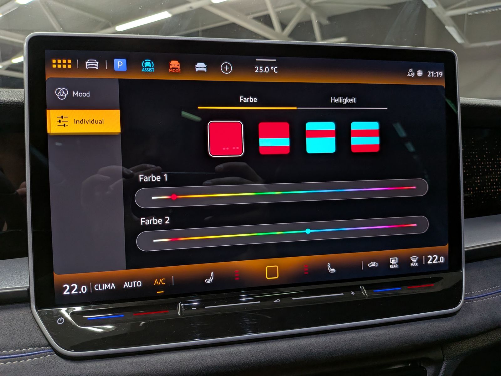 Fahrzeugabbildung Volkswagen Tayron 2.0TDI 4M R-Line Launch Pano Black AHK 20