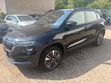 Skoda Karoq Tour Navi/LED/CarPlay/AHK/Sitz-Lenkr.hzg - Skoda Karoq