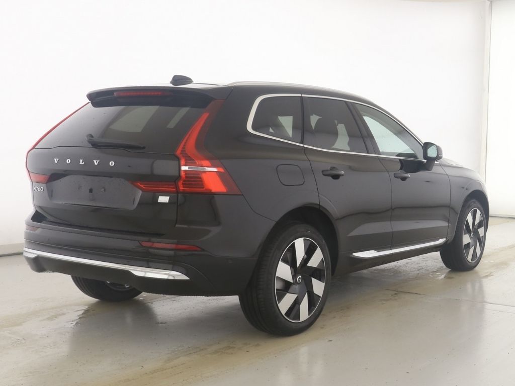 Volvo XC60 Plus Bright Recharge Plug-In Hybrid AWD T8  imagem 2