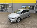 Mercedes-Benz B 250 B B 250/SHZ/AUTOMATIK/ALU/18000KM - Mercedes-Benz B 250 aus 2013