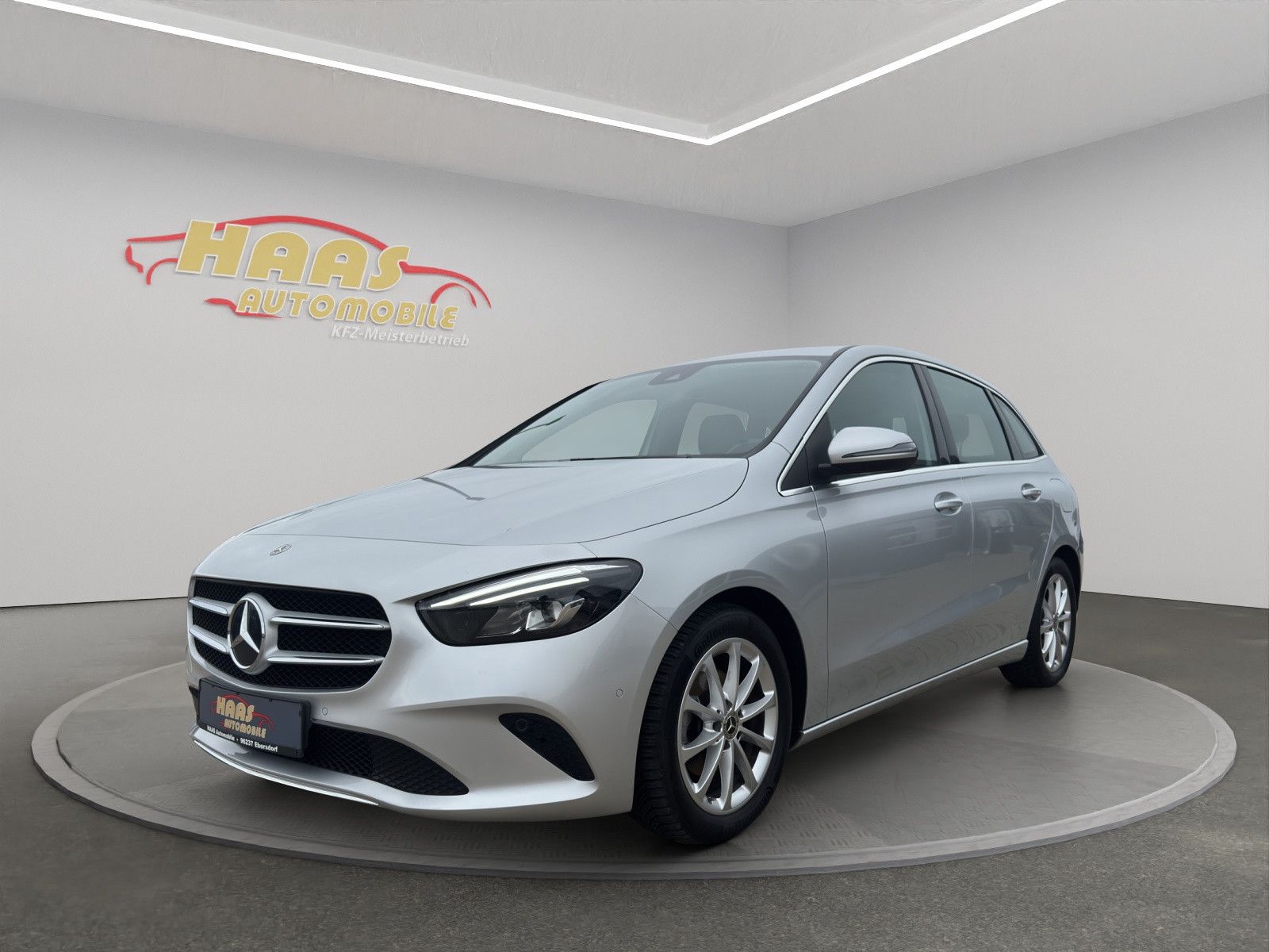 Mercedes-Benz B 180 B -Klasse*Navigation*Digital Tacho*1.Hand*