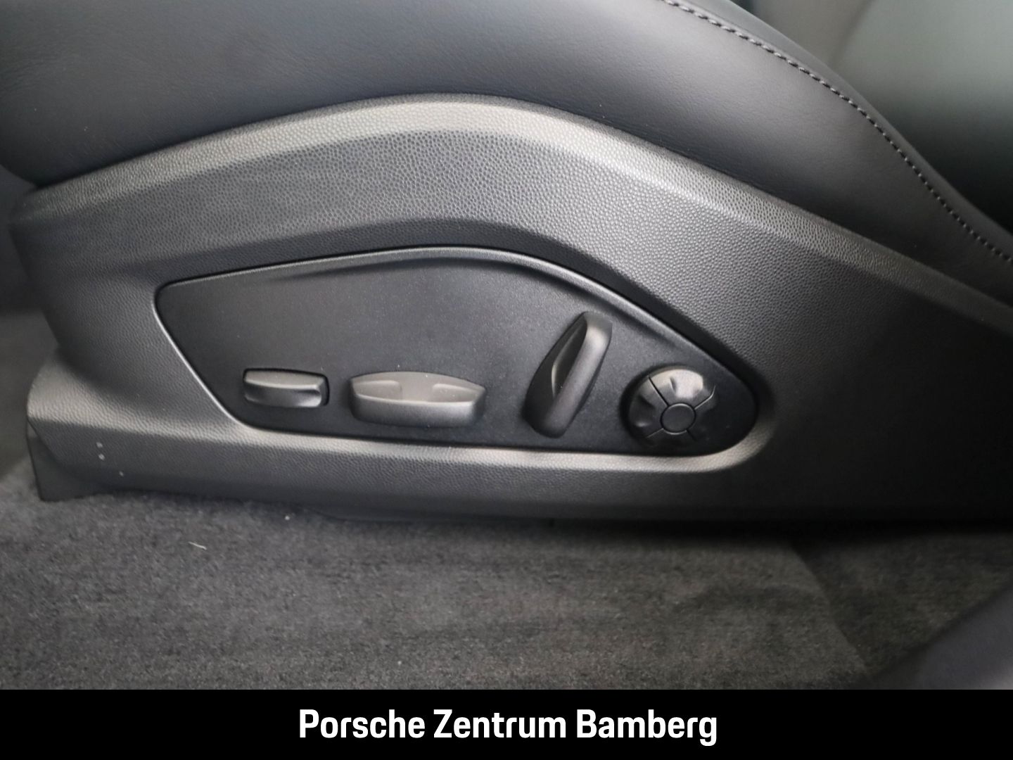Porsche Macan - Bild 24