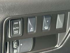 Fahrzeugabbildung Koleos Limited 4x4 2.0 1.Hand+Winterpaket+8xReif