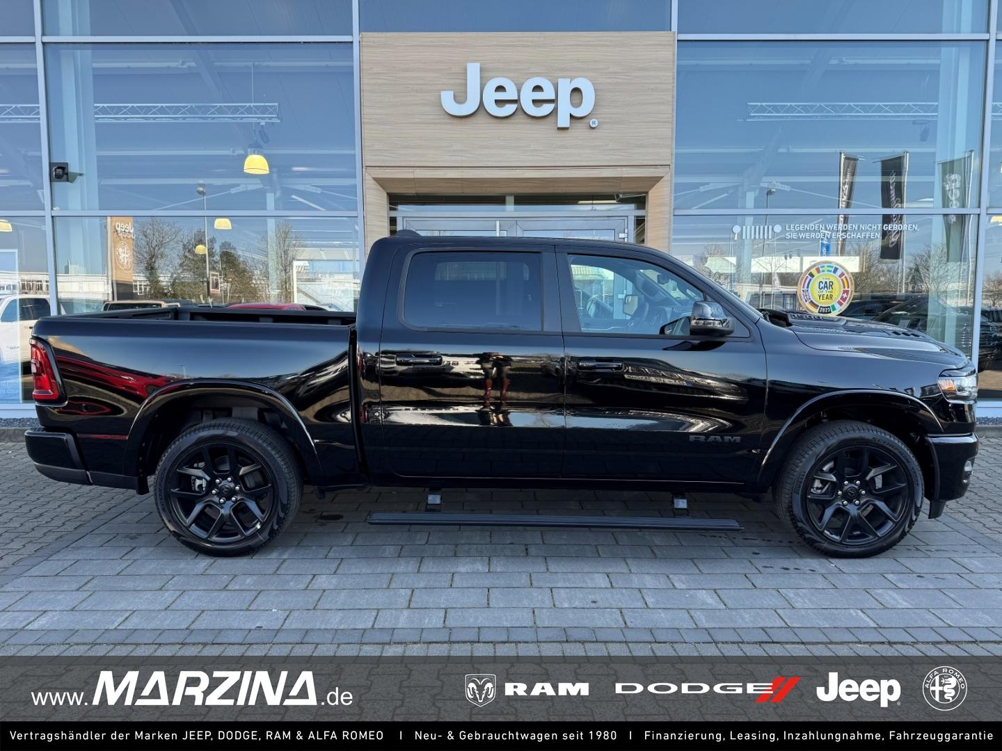 Dodge RAM 1500 Laramie Night 3 Jahre Garantie HUD Luft