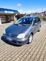 Nissan almera tino - gebrauchte Nissan Almera Tino aus dem Jahr 2004