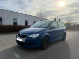 Volkswagen VW Touran 2.0 sparsamer Erdgas Van 7 Sitze