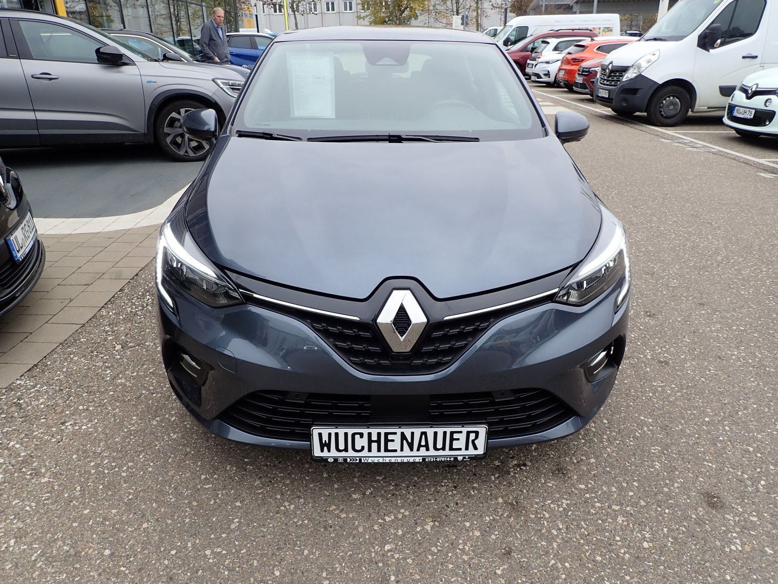 Fahrzeugabbildung Renault Clio TCe 140 INTENS/NAVI/SHZ/360°KAMERA/