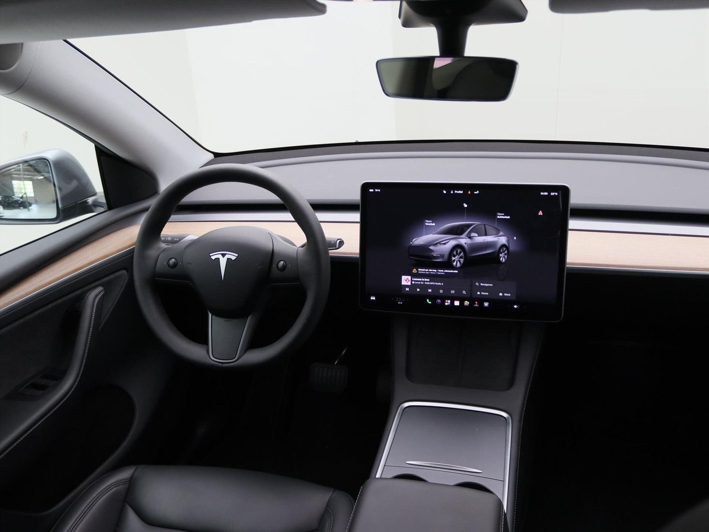 Tesla Model Y Long Range AWD 75kWh 351pk 93.7% SoH [ A imagem 2