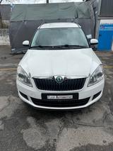 Skoda Ambition Plus Edition*TÜV&INSP NEU*ACCAUTO*SHZ* - Skoda Roomster: Ambition Plus Edition