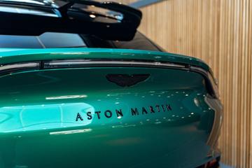 2022 Aston Martin DBX — миниатюра 20