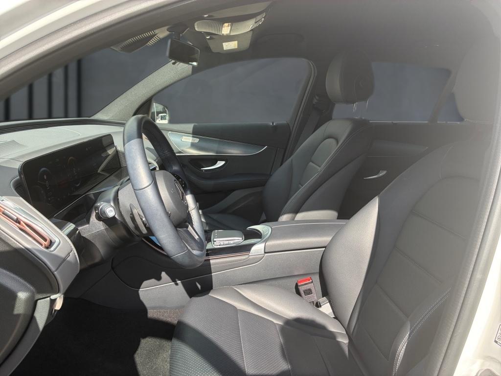 Mercedes-Benz EQC 400 4M AMBIENTE+HEAD-UP+KAMERA+MBEAM+CARPLAY
