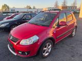 Suzuki SX4 Streetline Club - Suzuki SX4: Club Streetline