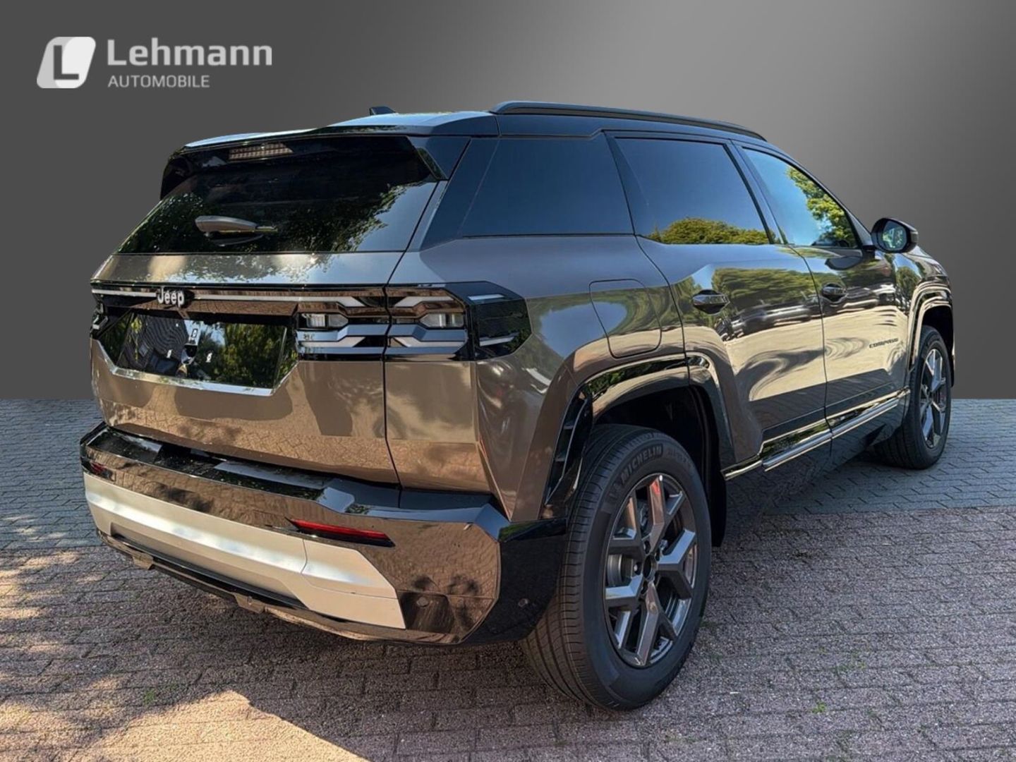 Fahrzeugabbildung Jeep Compass MY26 FIRST EDITION E-HYBRID PANO VOLL