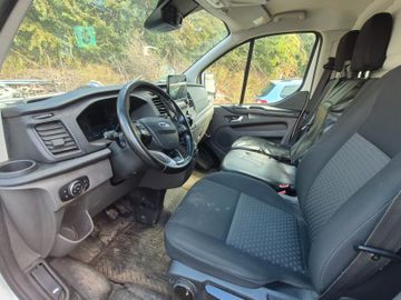 Ford Transit Custom - 9