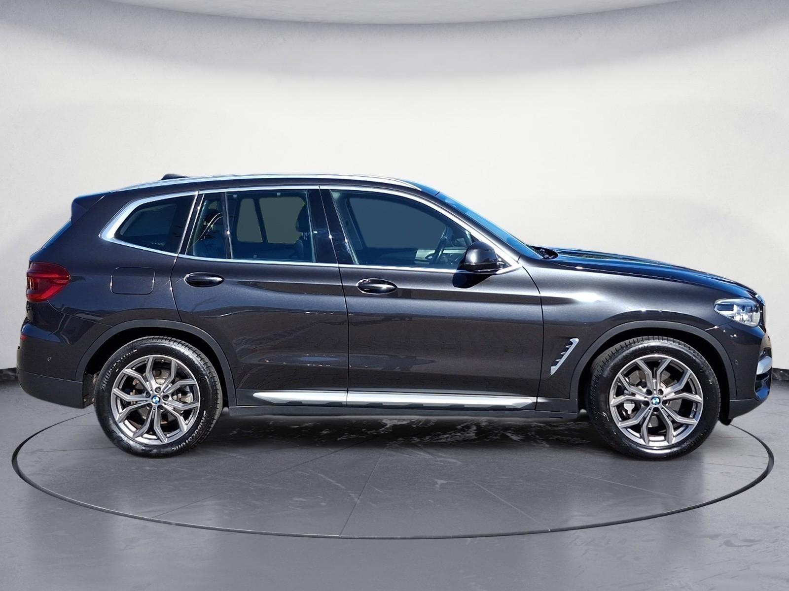 BMW X3 xDrive30d xLine AT Standhzg AHK HUD LED 19'