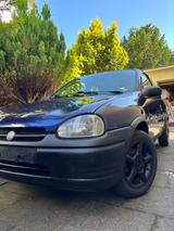Opel Corsa 1.0 12V Eco Eco - Opel Corsa aus 1998: 1.0