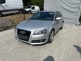 Audi A3 1.8 TFSI S line Sportpaket plus - Audi A3 aus 2010: Line