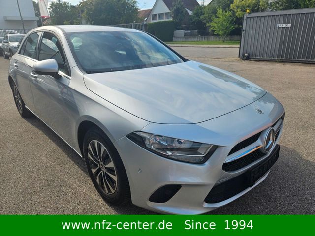 MERCEDES-BENZ A 200 A -Klasse  Navigation Kamera