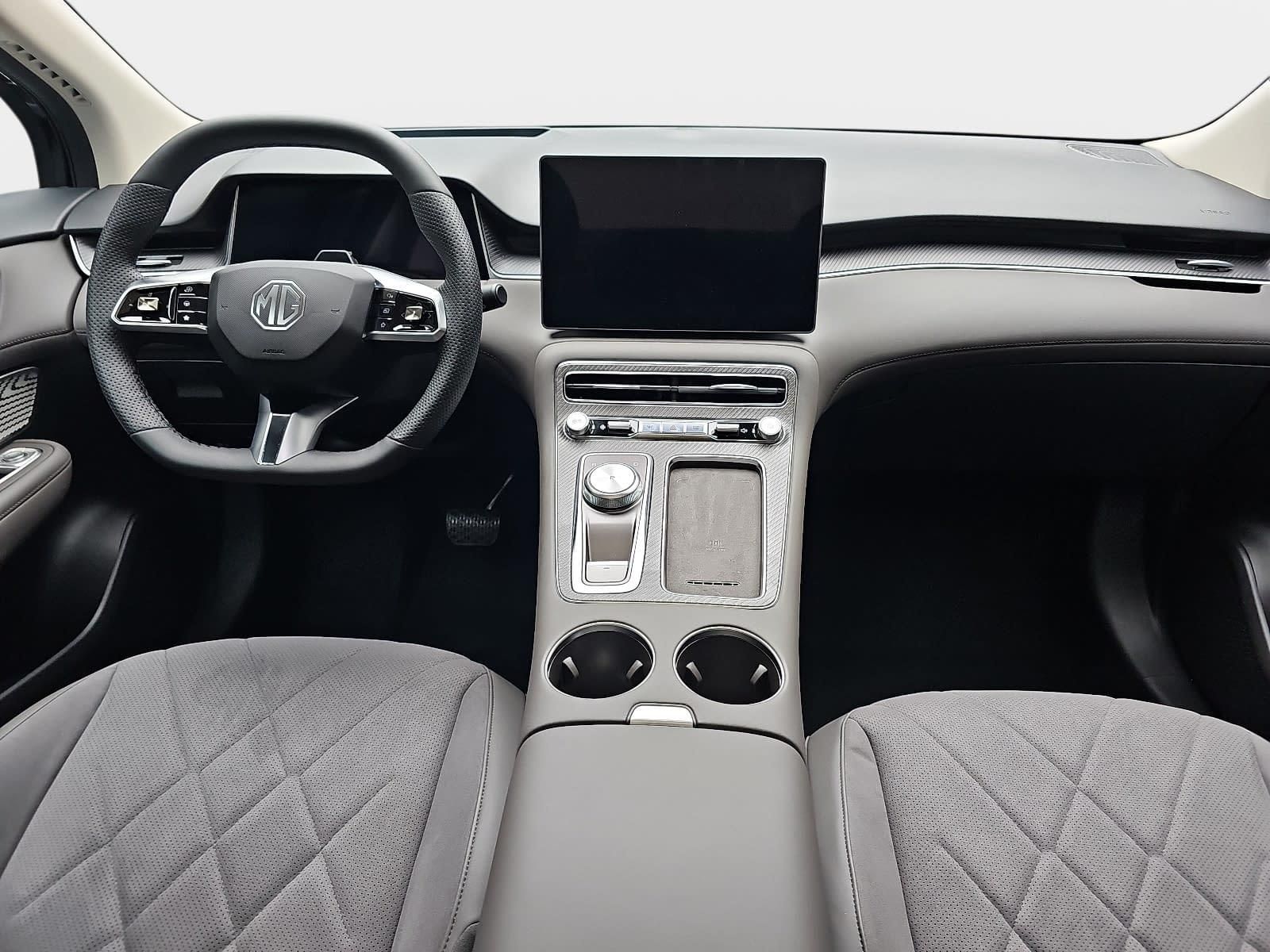 MG S6 EV
