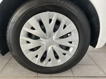 Toyota Yaris Hybrid 1.5Business Edi.