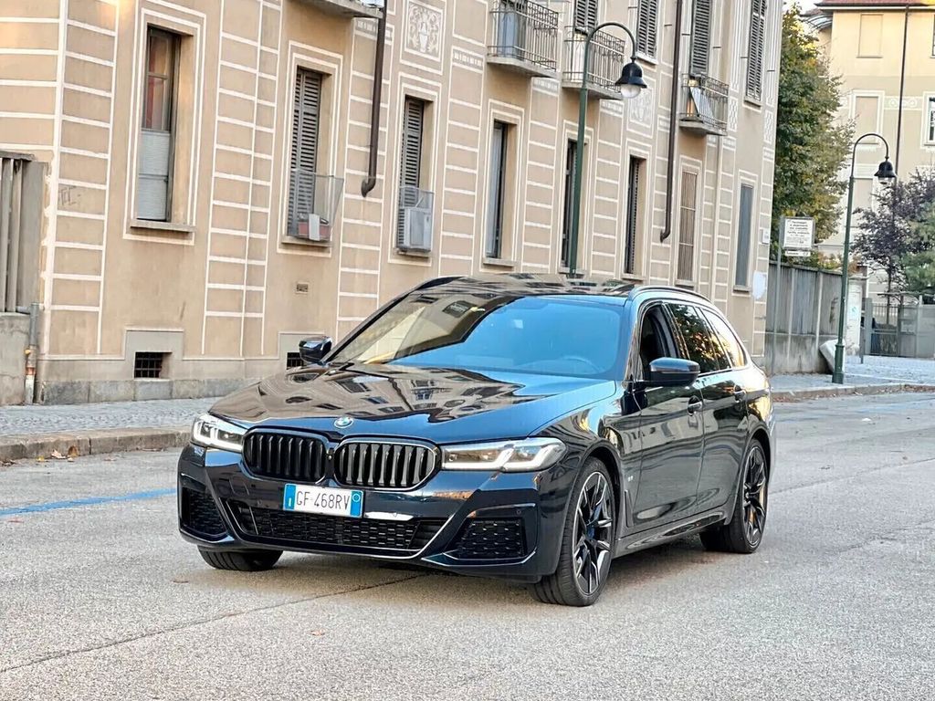 Image of BMW 540