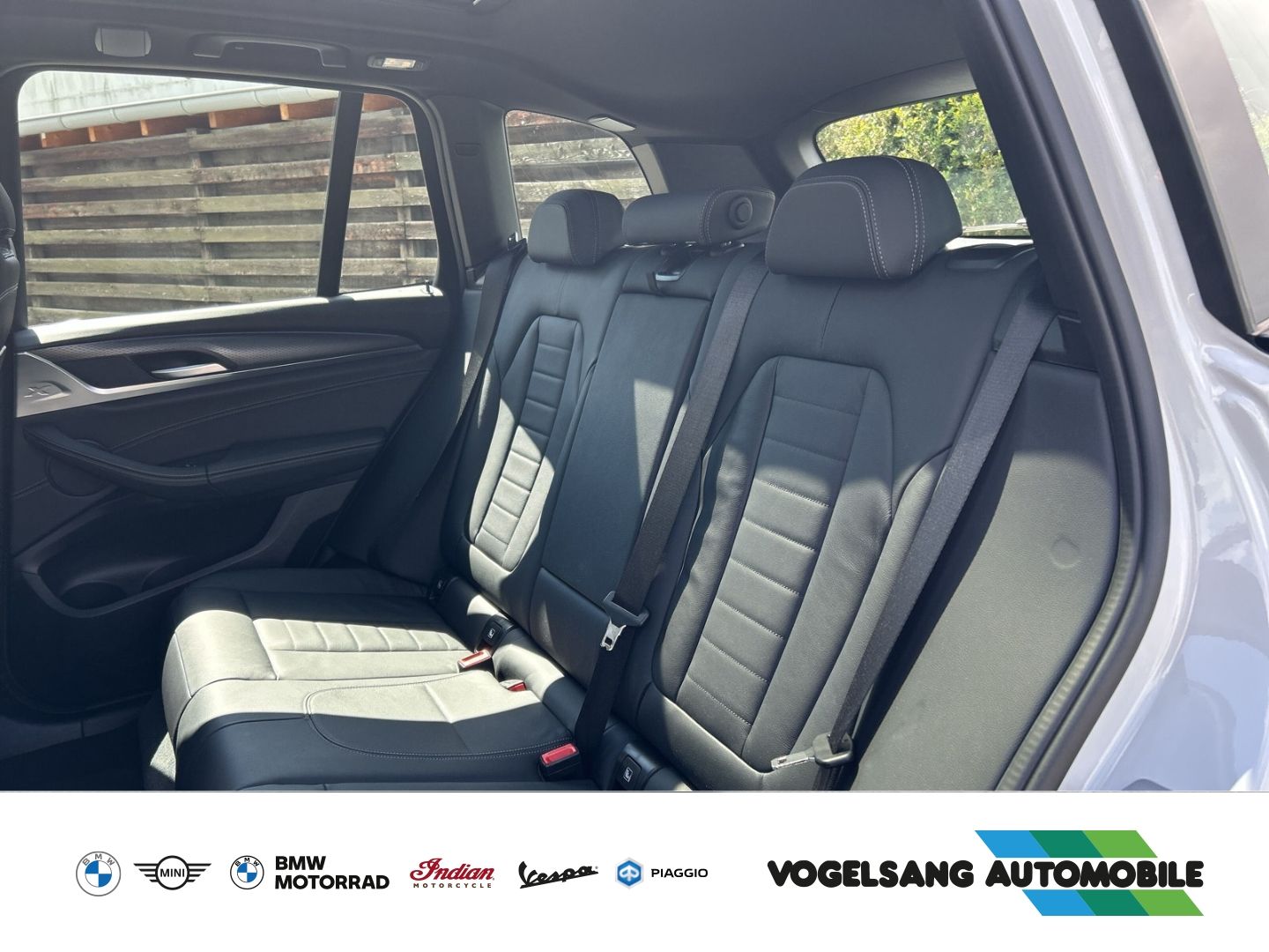 Fahrzeugabbildung BMW X3 xDrive 30e,M Sport,Panodach,Leder,HIFI,DAB,Dr