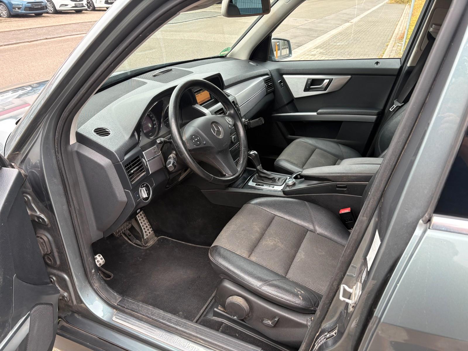 Mercedes-Benz GLK 250 CDI 4MATIC BlueEFFICIENCY*AHK*STHZ*Pano*