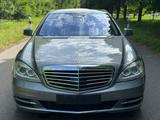 Mercedes-Benz S500 CGI 4Matic*Xenon*Kamera*Standheizung*Softcl - gebrauchte Mercedes-Benz S 500 aus dem Jahr 2012