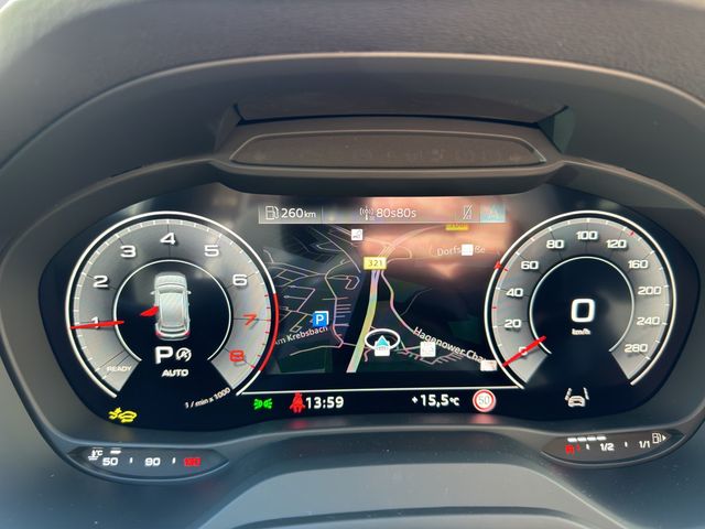 Q2 S line 35 TFSI 110150 kWPS S tronic