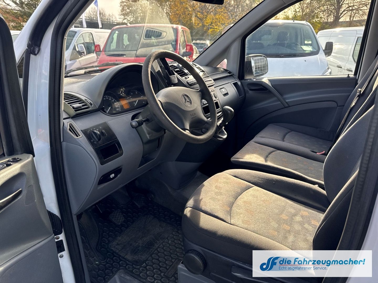 Fahrzeugabbildung Mercedes-Benz Vito Kasten 115 CDI TÜV NEU AHK Klimaautom