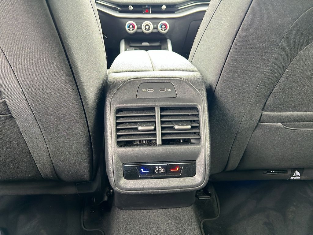 Skoda Superb - Bild 27