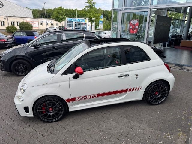 Fahrzeugabbildung Abarth 595 C Esseesse Beats XENON NAVI ALU