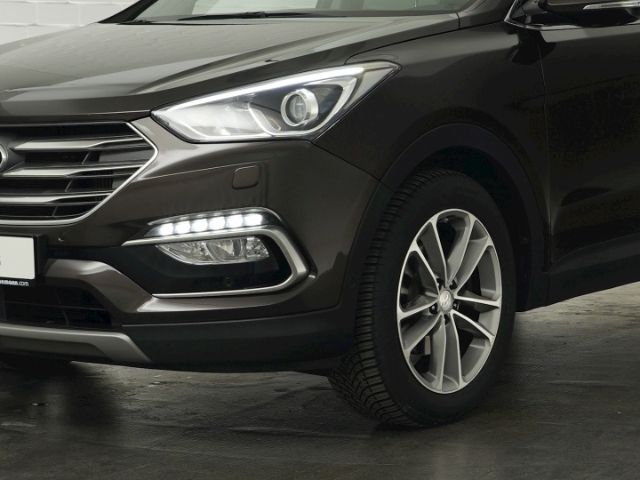 SANTA FE CRDI 4WD PREMIUM AT+AHK+XENON+NAVI+AROU