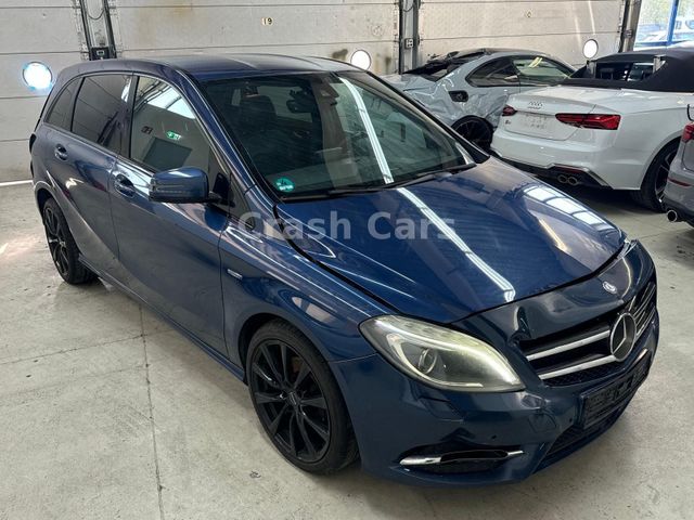 Mercedes-Benz B 200 CDI 7G-DCT BlueEfficiency*Bi-Xenon*Kamera*
